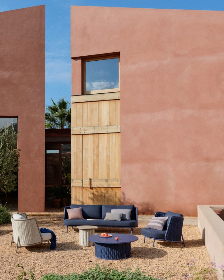 KAVE HOME Sedalis utendrs salongbord i aluminium med bl tausnor 99 cm