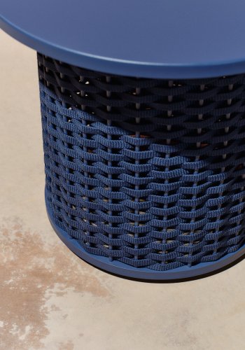 KAVE HOME Sedalis utendrs sidebord i aluminium og bltt tau, 50 cm