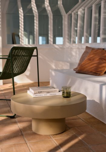 KAVE HOME Aiguablava salongbord i beige sement 66 cm