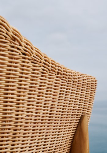 KAVE HOME Galea krakk i FSC 100 % heltre teak og syntetisk rotting 65 cm