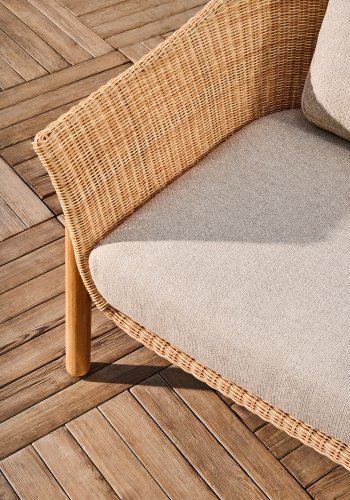 KAVE HOME Galea lenestol i FSC 100 % heltre teak og syntetisk rotting