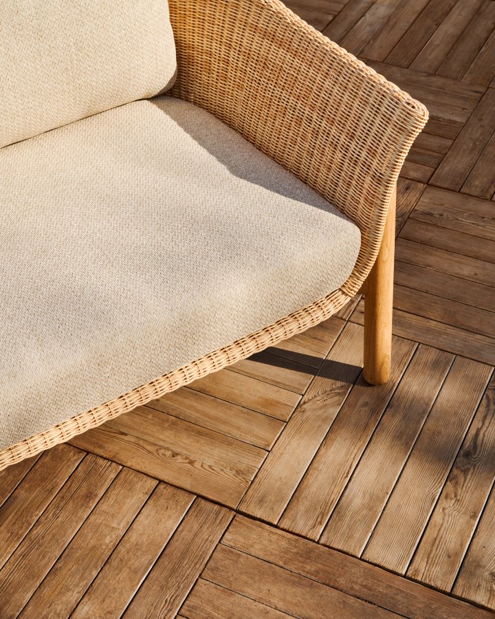 KAVE HOME Galea 2-seters sofa i FSC 100 % heltre teak og syntetisk rotting 170,5 cm