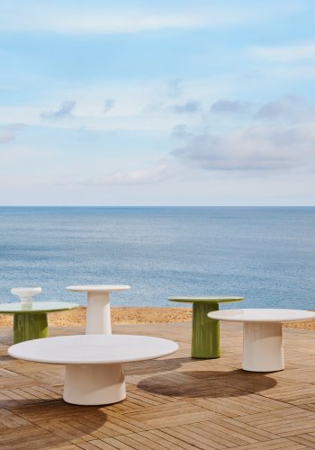 KAVE HOME Albanella salongbord i sement med blank hvit finish 110 cm