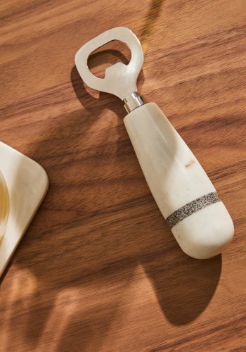 KAVE HOME Nira pner i svart og hvit marmor