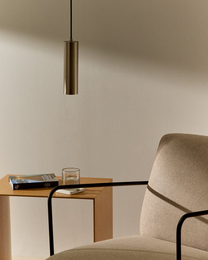 KAVE HOME Andia taklampe i aluminium med brstet slvlakkert overflate