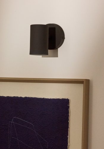 KAVE HOME Manie veggmontert metalllampe med svart stpejernseffekt