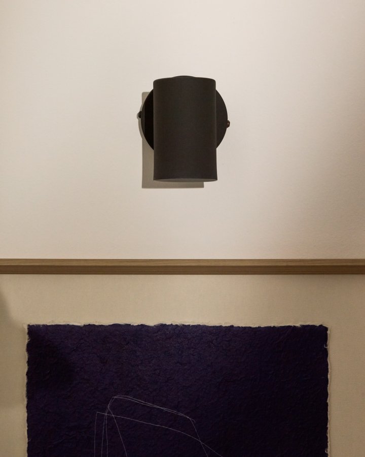 KAVE HOME Manie veggmontert metalllampe med svart stpejernseffekt