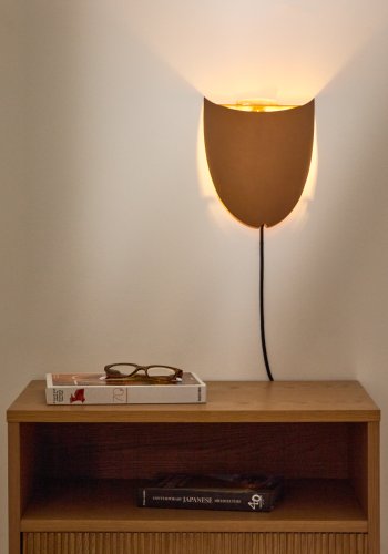 KAVE HOME Nibla veggmontert lampe i metall med terrakottaeffekt