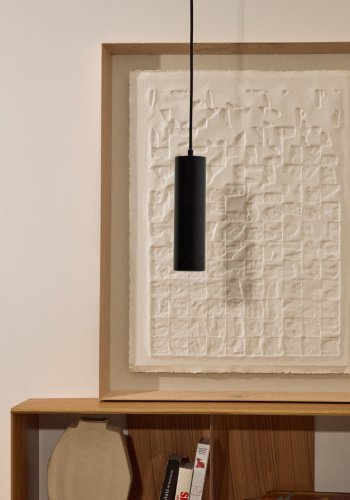 KAVE HOME Andia taklampe i aluminium med svartlakkert finish