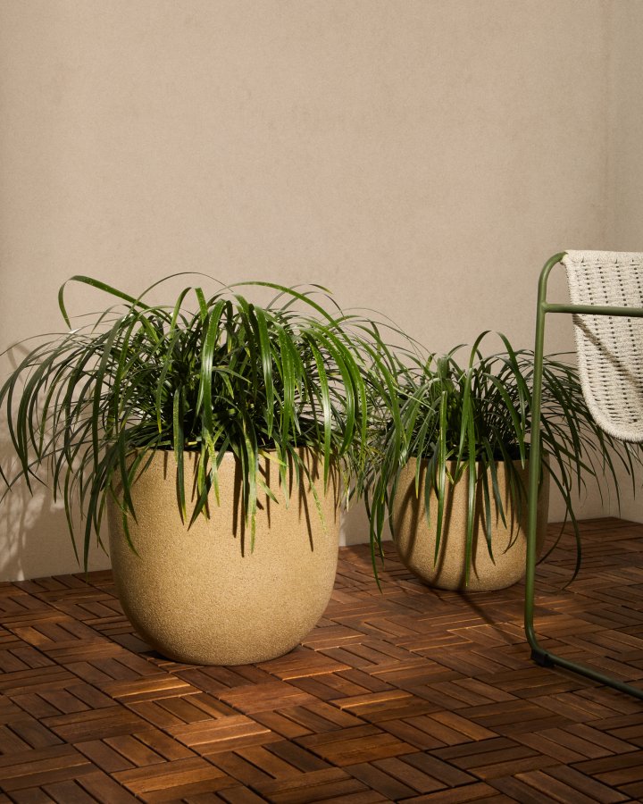 KAVE HOME Selvi blomsterpotte med lysebrun steineffekt 37 cm