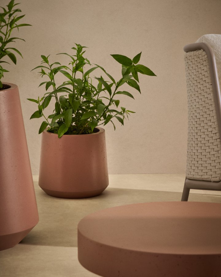 KAVE HOME Calun rdbrun sementpotte 32 cm