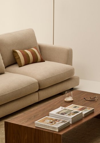 KAVE HOME Sofa Gala 4-seter i beige chenille FSC Mix Credit 300 cm