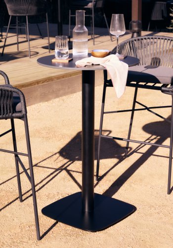 KAVE HOME Dina hyt utendrs barbord, rundt - svart HPL og svart metall (60x96)