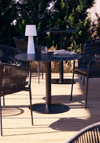 KAVE HOME Esilda hagebord, rundt - sort HPL og svart metall (90x70)