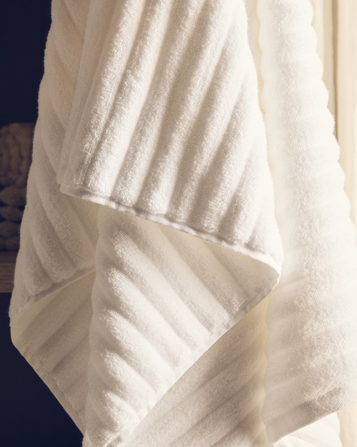 KAVE HOME Navira badeh�ndkl�de, rektangul�r - hvid bomuld (70x140)