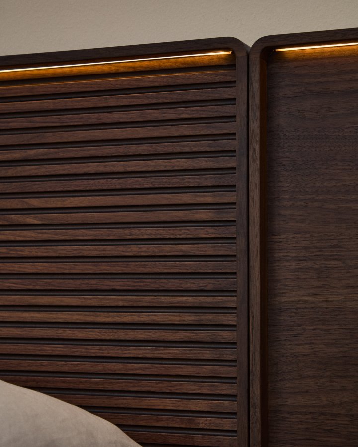 KAVE HOME Norlen sengebund, m. LED-lys - m�rk valn�ddefiner (til 180 x 200 cm madras)