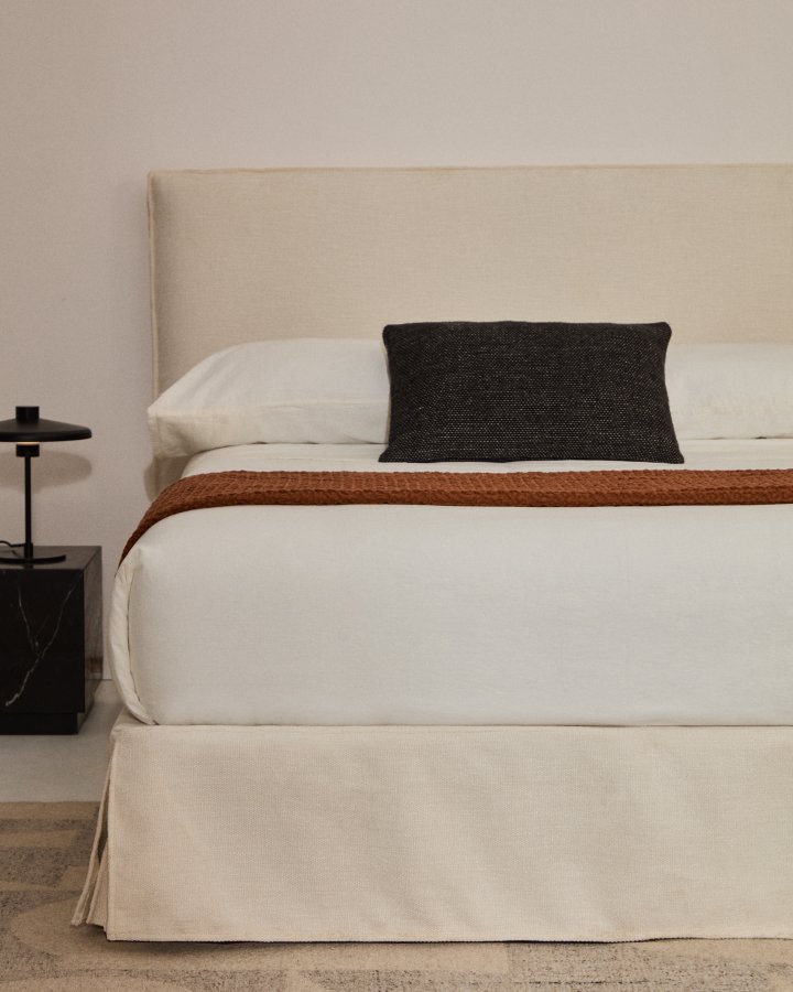 KAVE HOME Jaira sengebund, m. aftageligt betr�k - hvid chenille (til 150 x 190 cm madras)