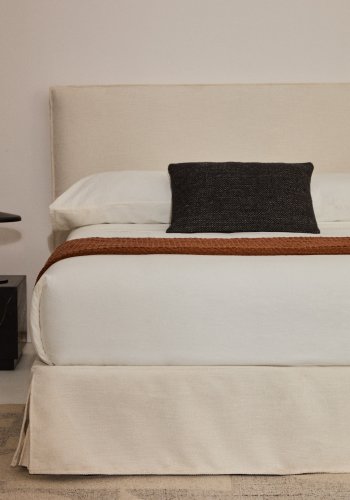 KAVE HOME Jaira sengebund, m. aftageligt betr�k - hvid chenille (til 160 x 200 cm madras)