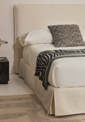 KAVE HOME Jaira sengeramme, m. aftageligt betr�k - hvid chenille stof (150x190)