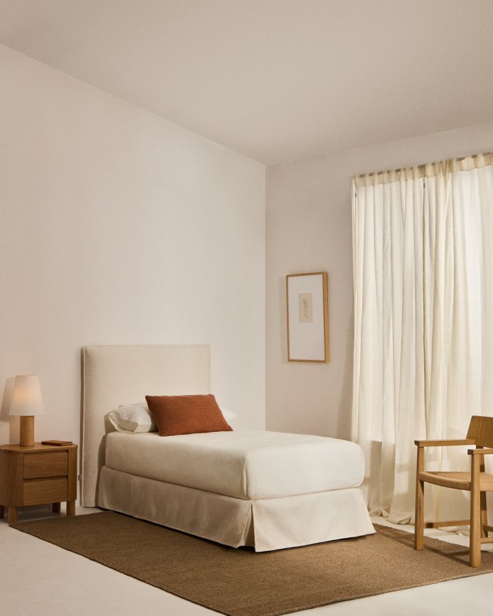 KAVE HOME Jaira sengeramme, m. aftageligt betr�k - hvid chenille stof (90x200)