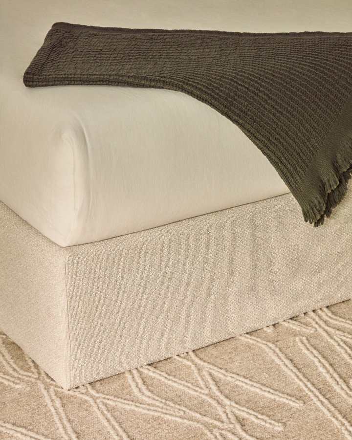 KAVE HOME Nelzi sengeramme, m. aftageligt betr�k og opbevaring - ecru chenille (til madras 160 x 200 cm)