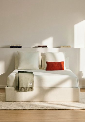 KAVE HOME Nelzi sengeramme, m. aftageligt betr�k og opbevaring - ecru chenille (til madras 150 x 200 cm)