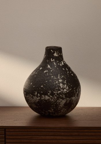 KAVE HOME Orelin vase, rund - sort og hvid keramik (H:30)