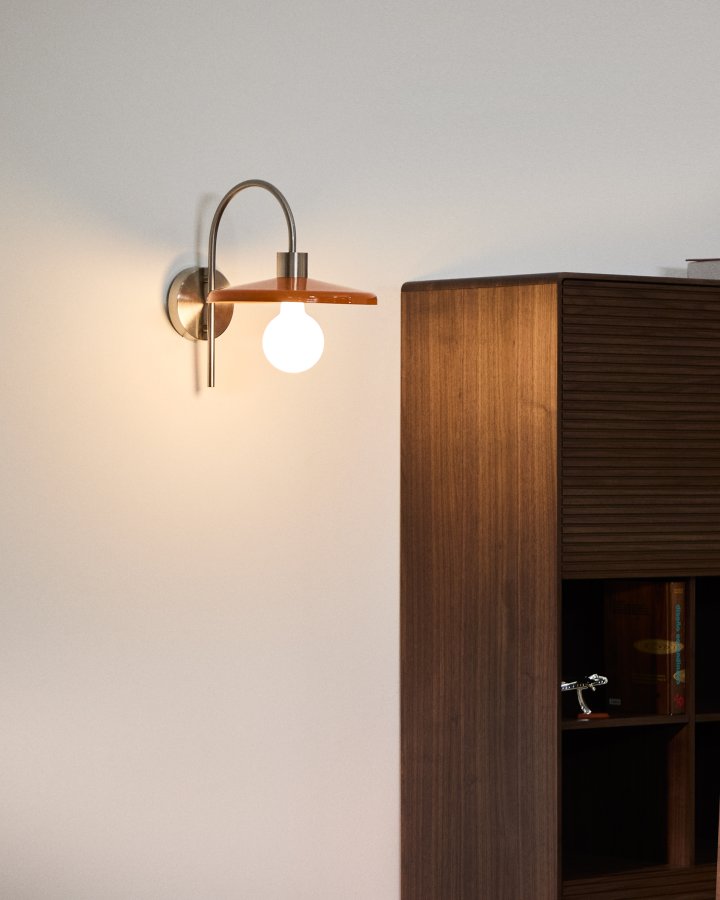 KAVE HOME Nuvira v�glampe - orange og lysegr�t b�rstet metal