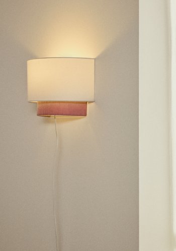 KAVE HOME Bianella v�glampe - hvid bomuld og lyser�d fl�jl