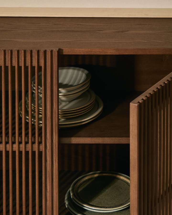  KAVE HOME Beyla sk�nk, m. 4 l�ger og 2 hylder - valn�ddefarvet asketr�sfiner og asketr�