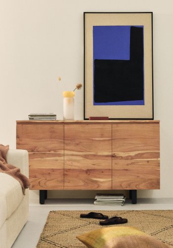 KAVE HOME Uxue sk�nk, m. 3 l�ger og 3 hylder - akacietr� med bleget finish og sort st�l