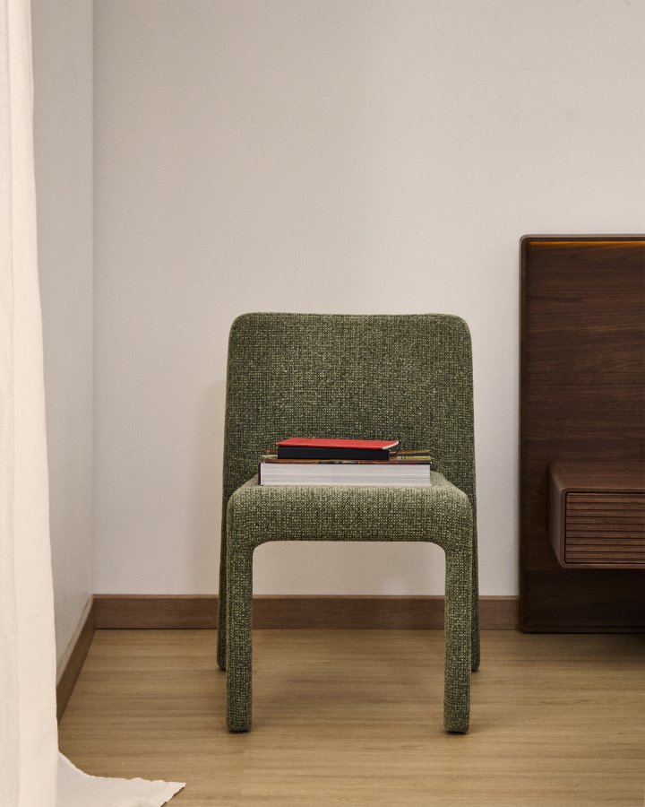 KAVE HOME Loria spisebordsstol, stabelbar - gr�n chenille stof