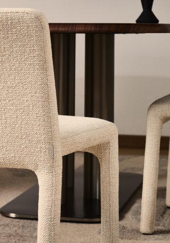 KAVE HOME Loria spisebordsstol, stabelbar - beige chenille stof