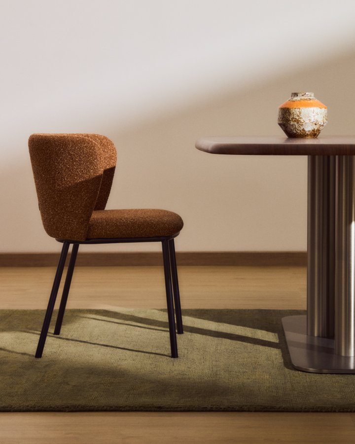 KAVE HOME Ciselia spisebordsstol - terrakotta chenille stof og sort st�l