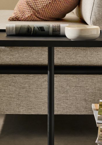 KAVE HOME Compo 2-pers. modul sofa, m. stort bakkebord - gr� stof og sort metal (200cm)