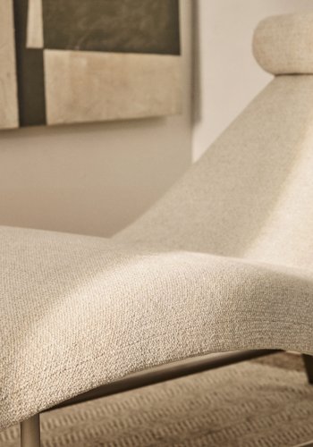 KAVE HOME Osla chaiselong - beige chenille og b�rstet rustfrit st�l (175x71,5)