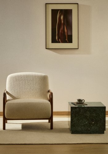 KAVE HOME Sylo l�nestol, m. arml�n - beige chenille og valn�ddefarvet asketr�