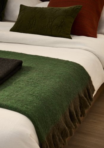 KAVE HOME Odelna plaid, m. fl�ser, rektangul�r - gr�n uld og akryl (170x130)