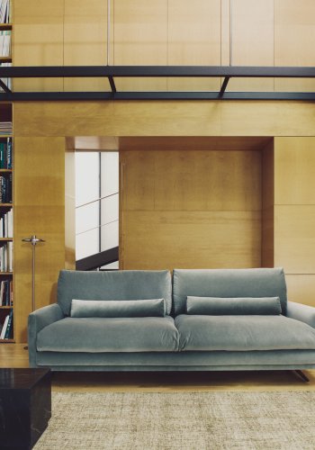 KAVE HOME Veliro 3 pers. sofa - gr�n fl�jl stof og sort st�l (240cm)