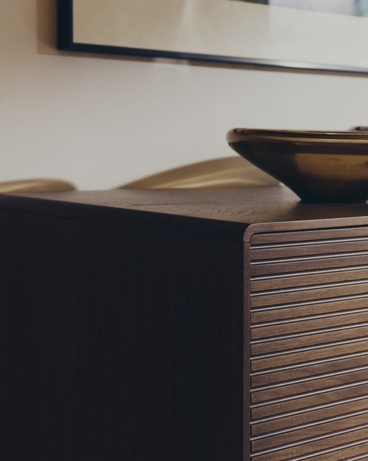 KAVE HOME Norlen sk�nk, m. 4 l�ger, 4 hylder og 2 skuffer - valn�ddefiner