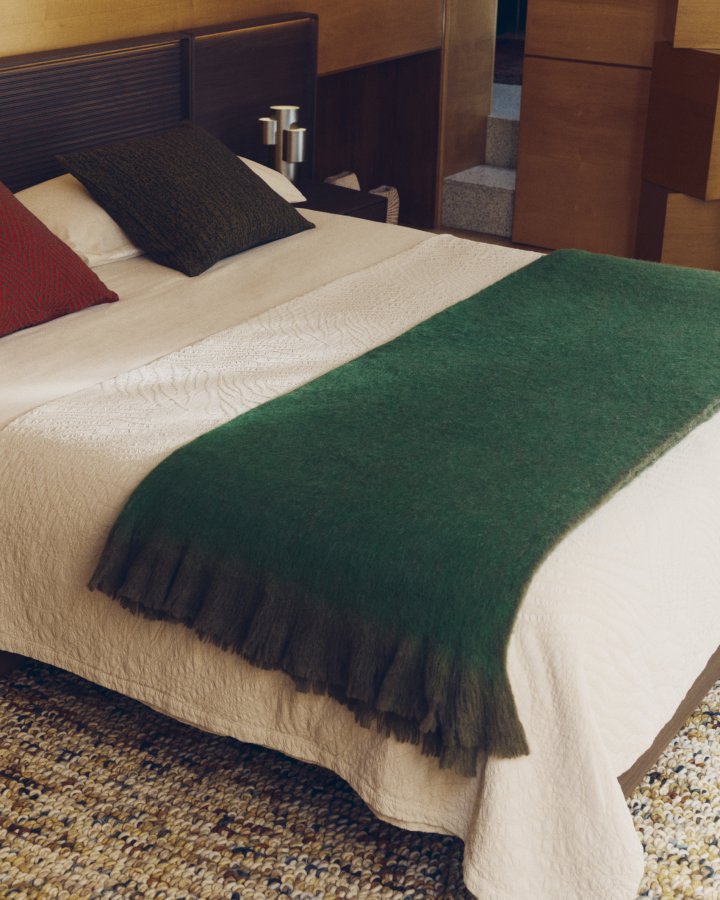 KAVE HOME Odelna plaid, m. fl�ser, rektangul�r - gr�n uld og akryl (170x130)