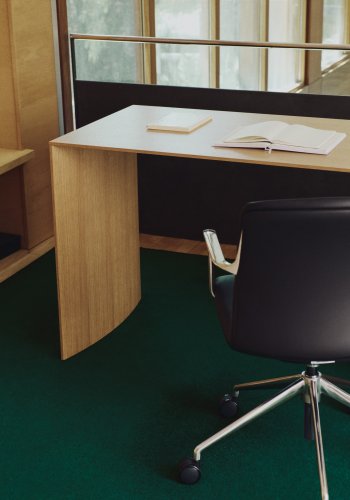 KAVE HOME Litto skrivebord, rektangul�r - natur egetr�sfin&eacute;r (140x60)