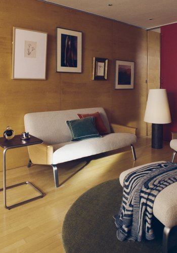 KAVE HOME Amsen 2 pers. sofa - beige chenille, egetr�skrydsfiner, b�rstet rustfrit st�l (150cm)