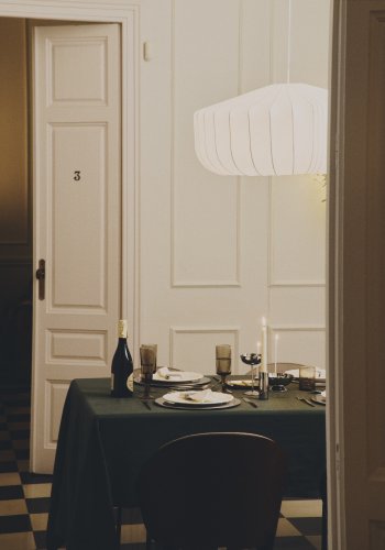 KAVE HOME Somar loftlampe - hvid syntetiske fibre og st�lst�nger (�76)