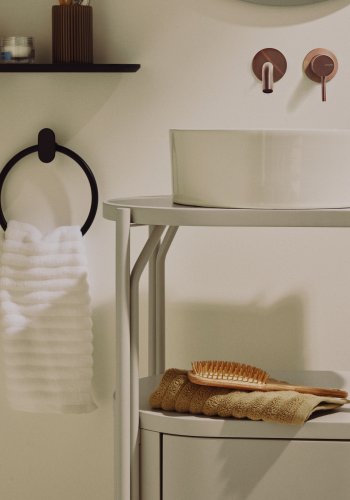 KAVE HOME Arely badev�relsesvaskeskab, m. 1 skuffe - hvid MDF og st�l (60x40)