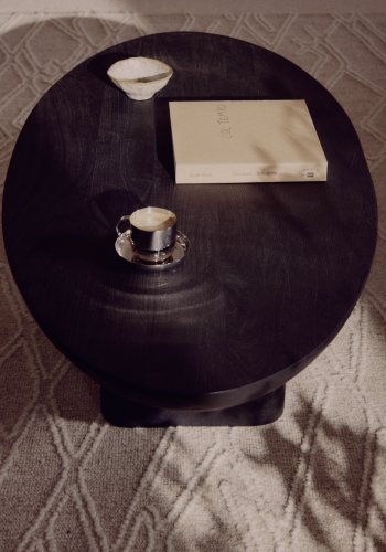 KAVE HOME Ovak sidebord, rund - sort akacietr� (�50)