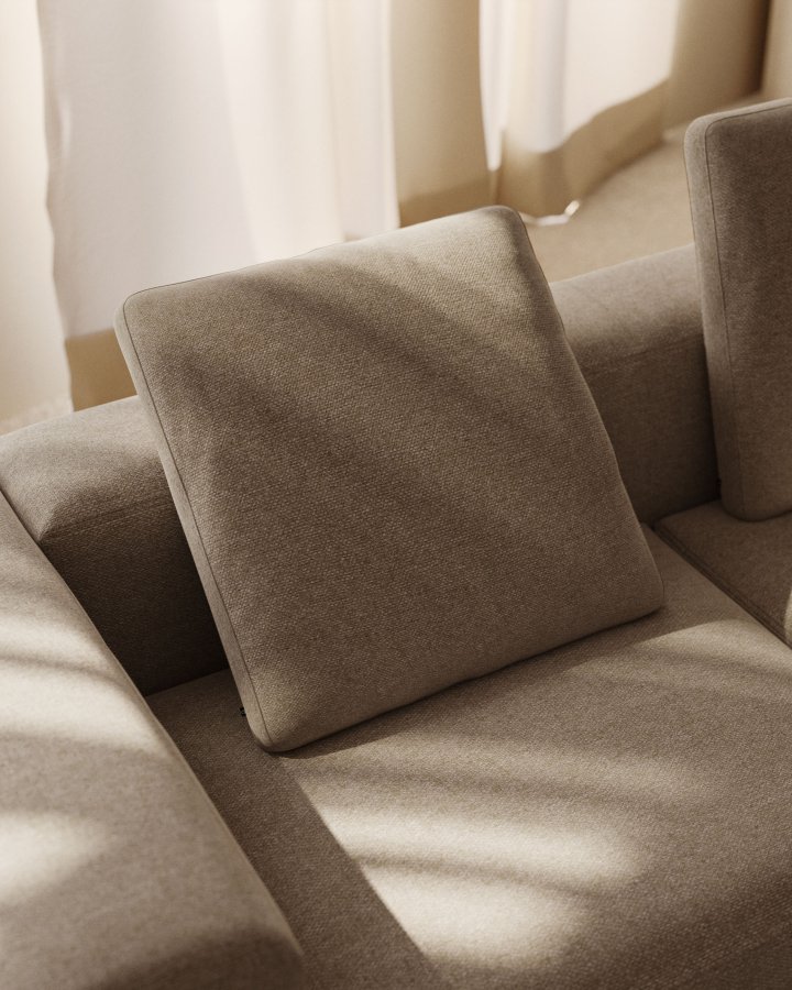 KAVE HOME Blokkpute i beige, 60 x 60 cm