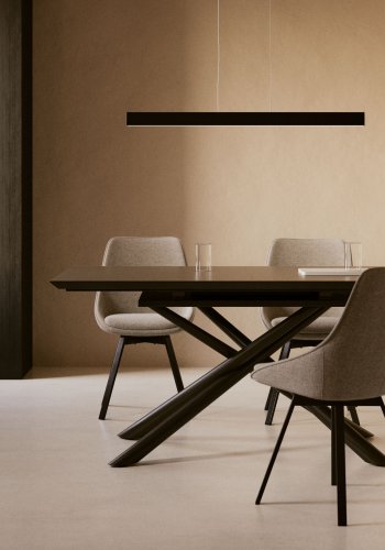 KAVE HOME Boadella taklampe - svart metall