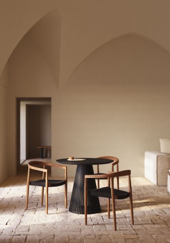 KAVE HOME Jeanette spisebord, rundt - sort sedertre (90)