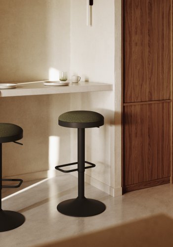 KAVE HOME Zaib barkrakk, med fotsttte, hydejusterbar - mrkegrnn chenille og matt sort stl (H:58-80cm)